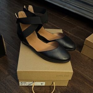 Kenneth Cole Gentle Souls Black Leather shoes 8.5